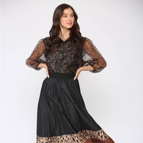 Joh Apparel Sheer Leopard Print Blouse - Picture 2 of 5